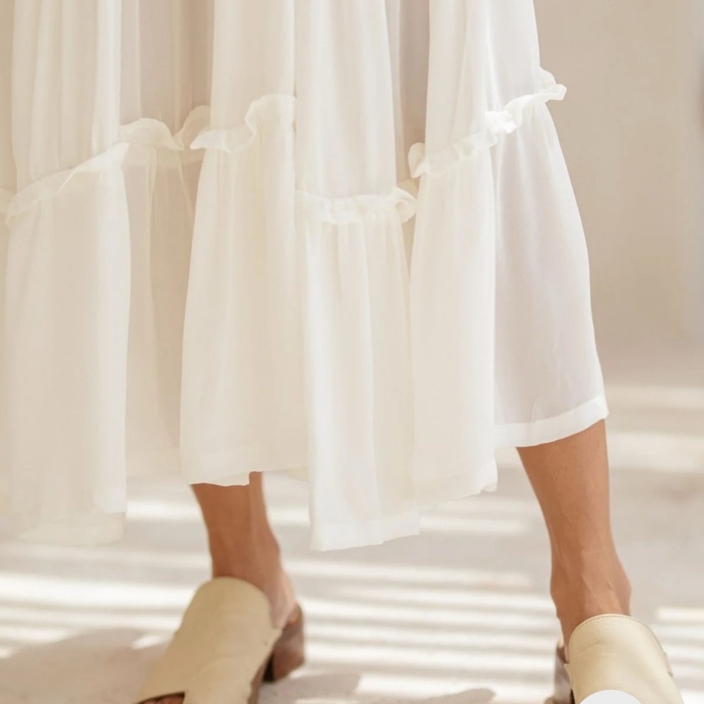 White Sleeveless 100 Silk Button-Down Maxi Dress - Picture 4 of 9